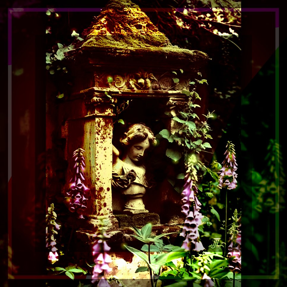 Been working hard on getting things ready, fun stuff.

Twitter's algorithm changed recently apparently, let me know if you guys can see this.
#art