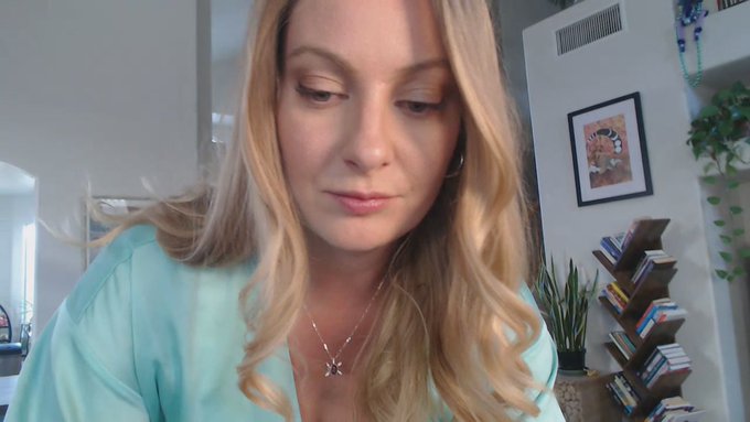 Veronica Weston is live now! https://t.co/zpIEIEzCrS https://t.co/Zstf2M8d5q<a href="/tag/myfreecams"class="tags"><span>#myfreecams</span></a>