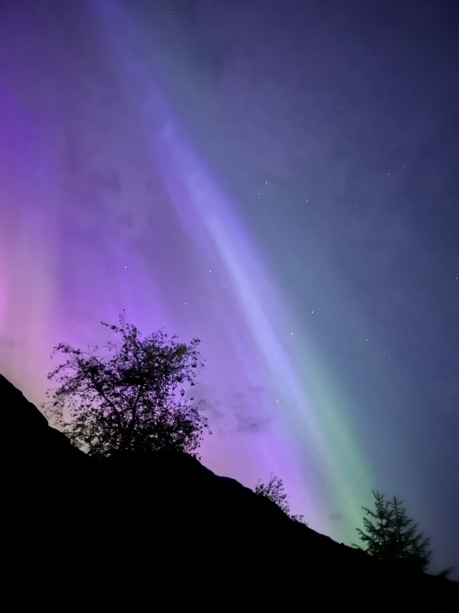 Wee drive to Arrochar, worth it. 

#aurora #Auroraborealis #ScotlandsFinest