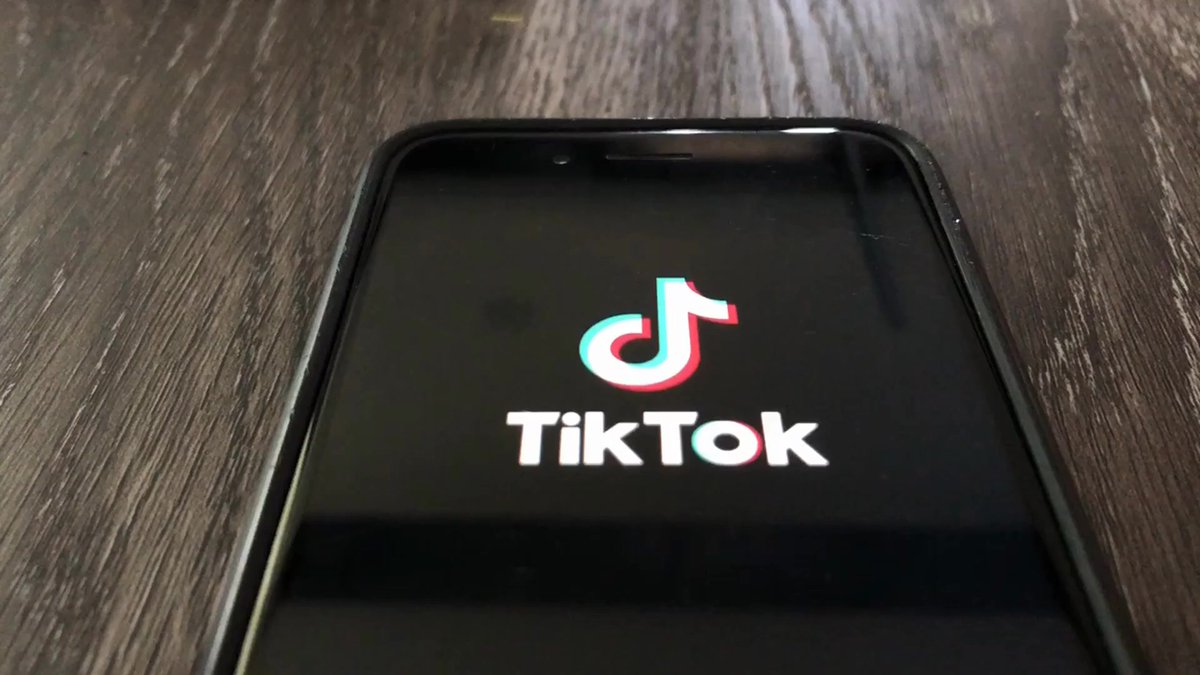 'I believe we should monitor @tiktok_us much more carefully,' says @CNN host @FareedZakaria. But he is 'somewhat reluctant' to ban the app just because of its ties to the Chinese government. 'What is the principle on which we’re standing?' At 43:42: bit.ly/3QErOtU