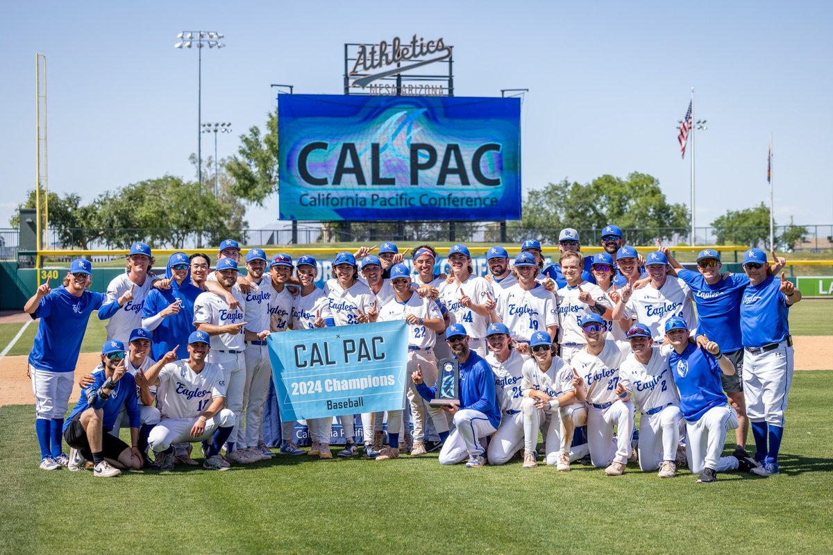 Championship Feels Friday 🦅⚾️🍾

#onerope #eagles #erau #prescott #arizona #naia #calpac #team #teamwork #baseball #champion