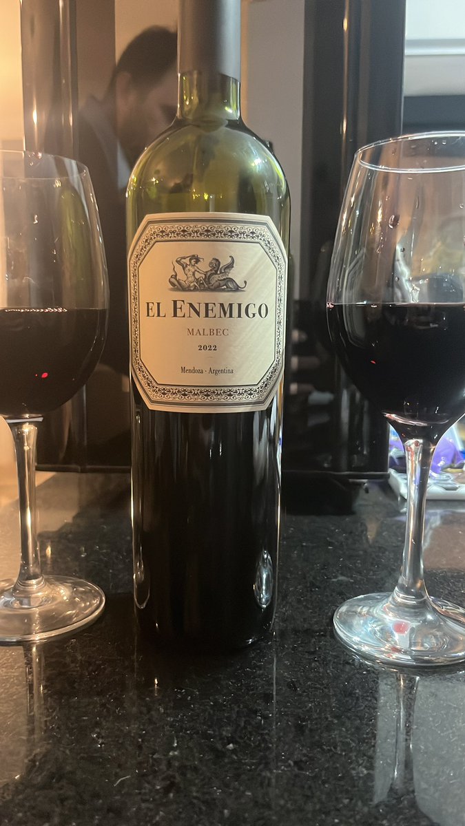 santoles's tweet photo. Salu🍷@alevigilmalbec https://t.co/0ZDKcSa3Tx