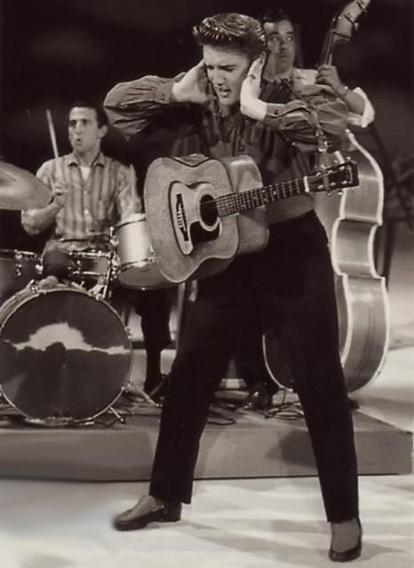 crockpics's tweet image. Elvis' first appearance on the Ed Sullivan Show.