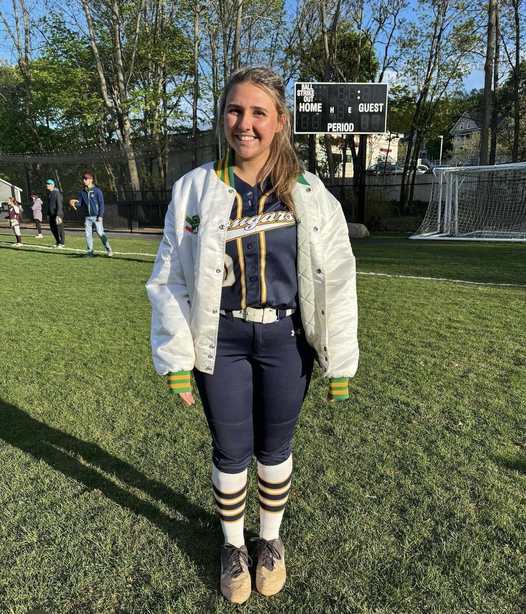 FINAL AC9 Spellman8. Cougars are 9-3. SRLucyHogan 2/2 3 stolen bases. SOCamRose crucial SAC fly.SRCAPT MaddieConnelly big RBI single. Jacket goes to SRCAPTJacqui Murdock for her shut down D and her composure in a tight game. @GlobeSchools @camkerry7 @BostonHeraldHS @AC_Athletics