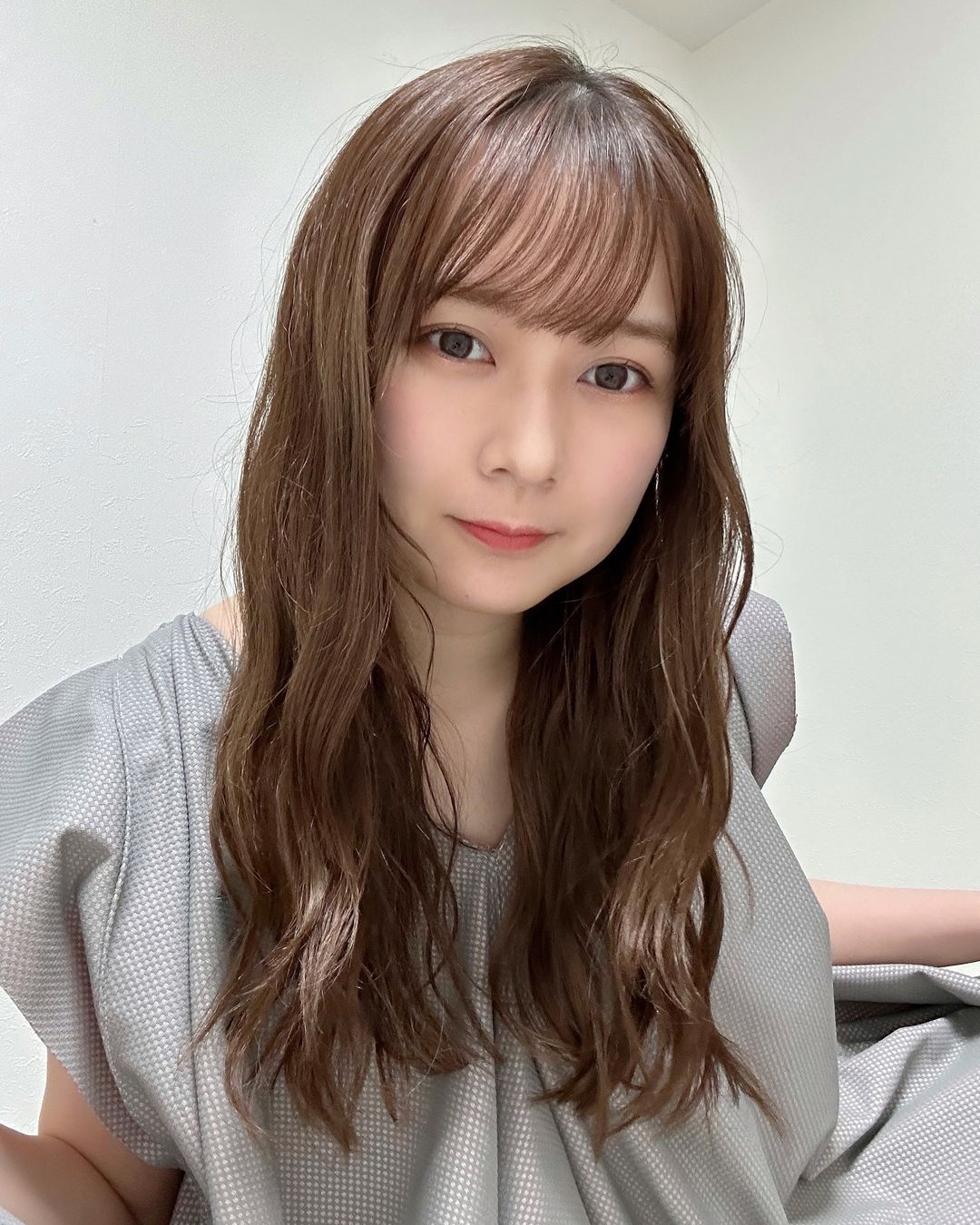 アナスタシアページ F5-DJhFacAAuTLs.jpg