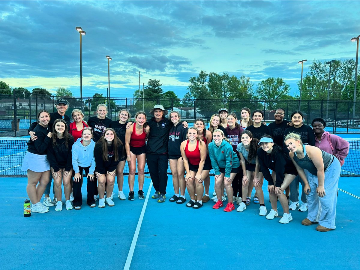 @DCHSWTennis are your undefeated Sagamore Athletic Conference Champs! 🏆#WarriorPride