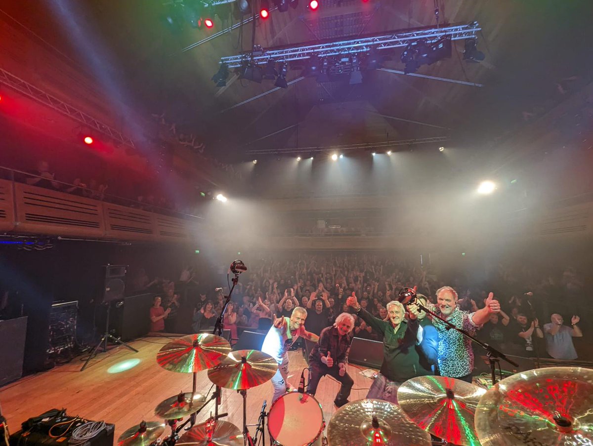 A fire alarm & building evacuation is not the best way to start a show. Thanks for your patience & cooperation. It did not detract from a wonderful evening @TheApexVenue . Great crowd, thanks for making us feel so welcome. Big shout out to @collateralrocks awesome as always.