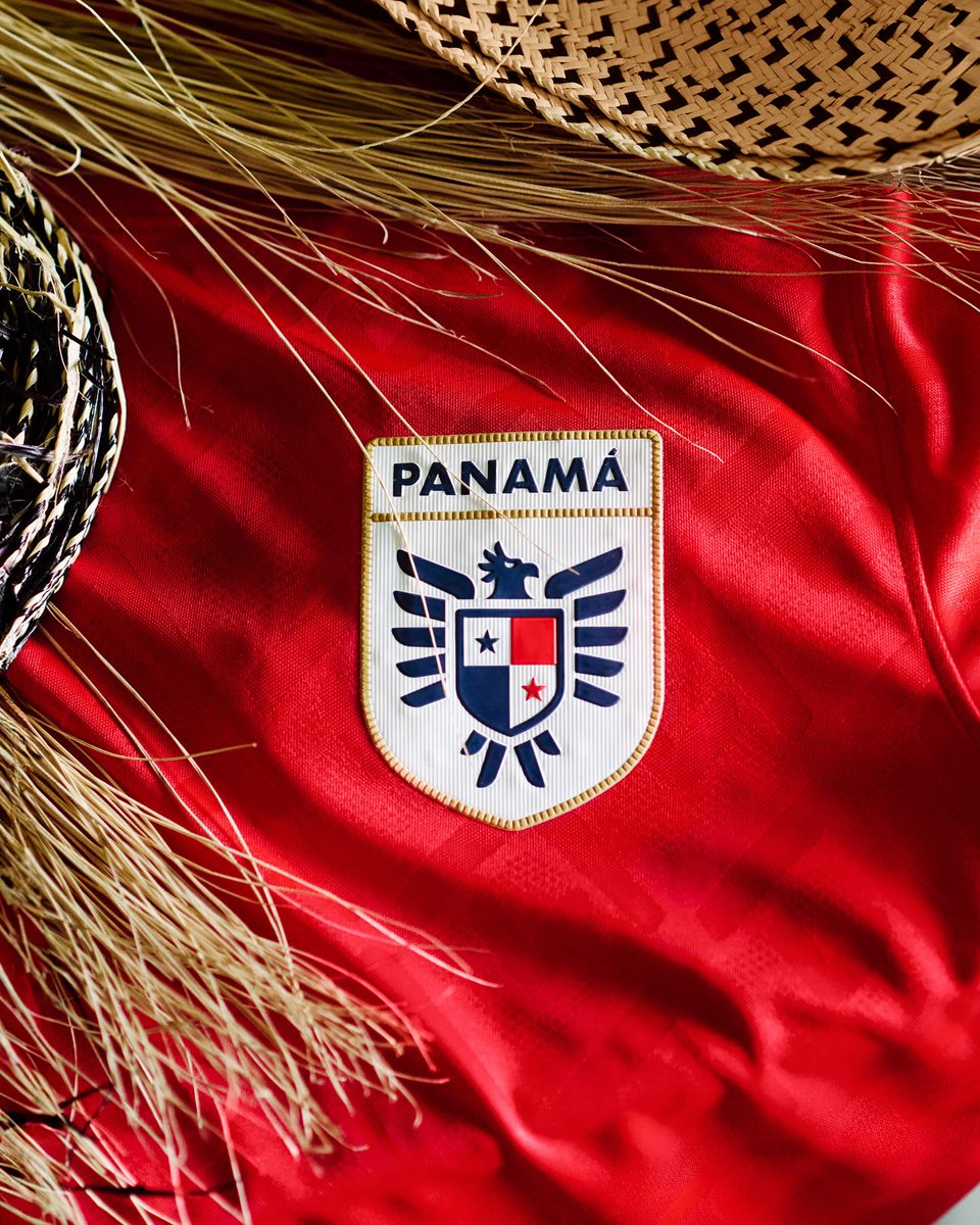 Paying tribute to a traditional “sombrero pintado” (painted hat) weave in the base pattern, this is the new Reebok Panama home shirt.

Read more: footballshirtculture.com/new-kits/panam…

#TodosSomosPanamá #Panama #ReebokFootball #newkits #footballshirts #soccerjersey