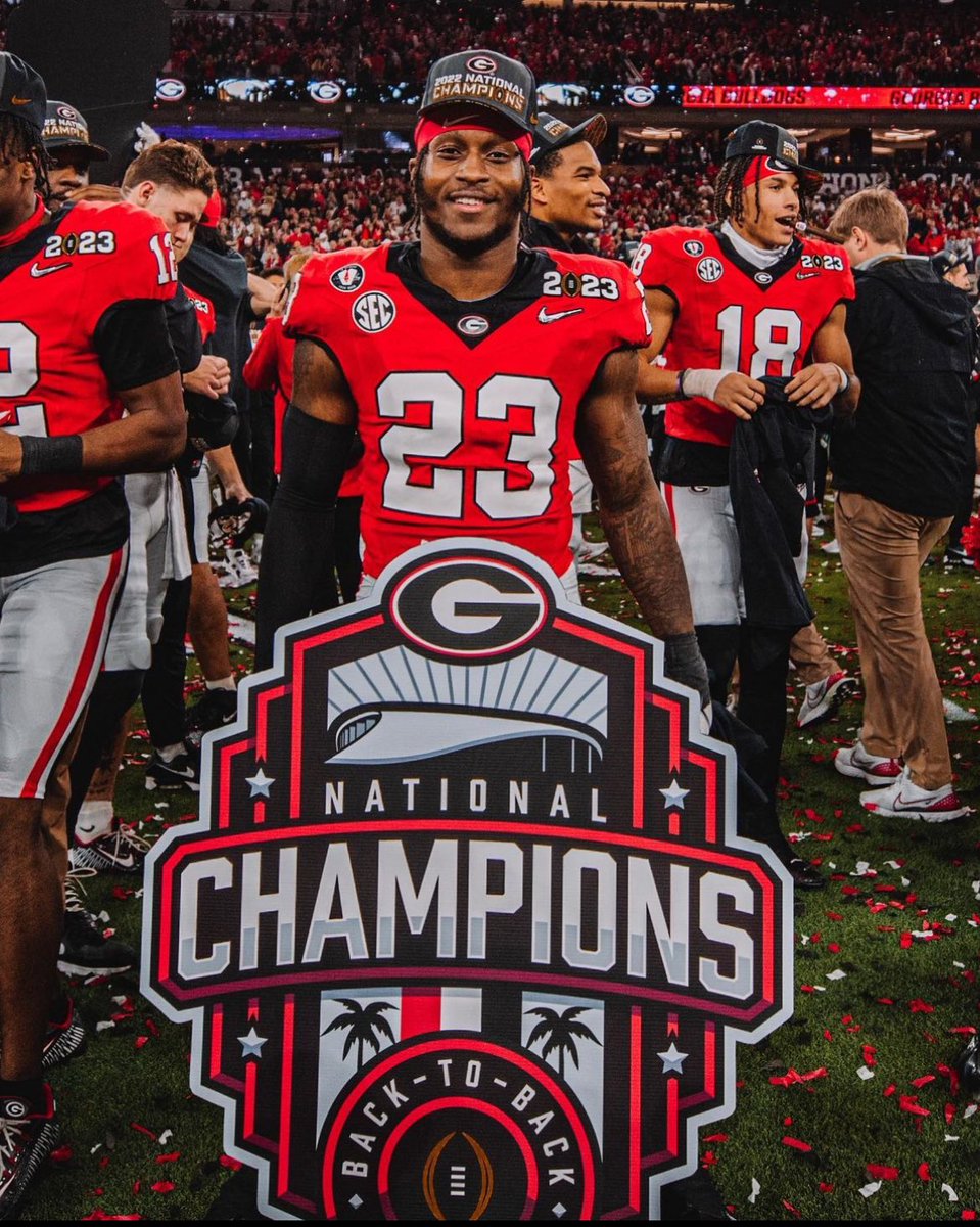 Extremely Blessed To Receive an Offer from The University of Georgia #GoDawgs @CoachDee_UGA @3DSportsGroup @DukestheScoop @JohnGarcia_Jr @Andrew_Ivins @247Hudson