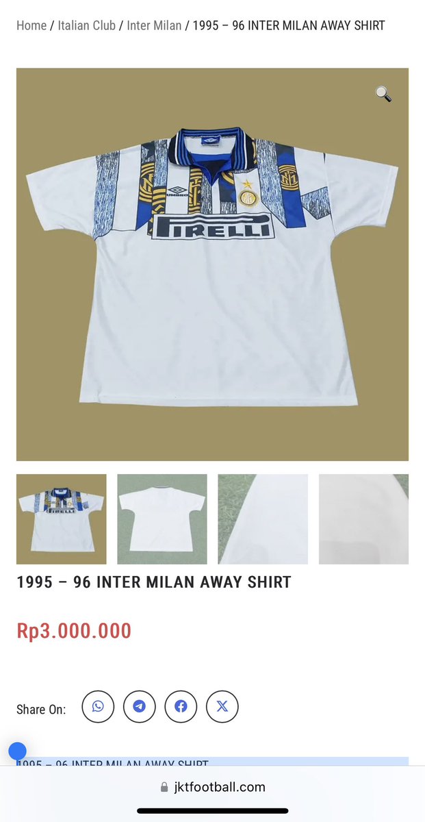 #jersey4sale 1995 – 96 INTER MILAN AWAY Jersey Condition of shirt : EXCELLENT CONDITION Condition detail : Bright colours, smooth material feel. Pulls Stain but washable Size : Large (W60 L74.5) IDR3.000.000 Original mhn RT nya @Jerseyforum
