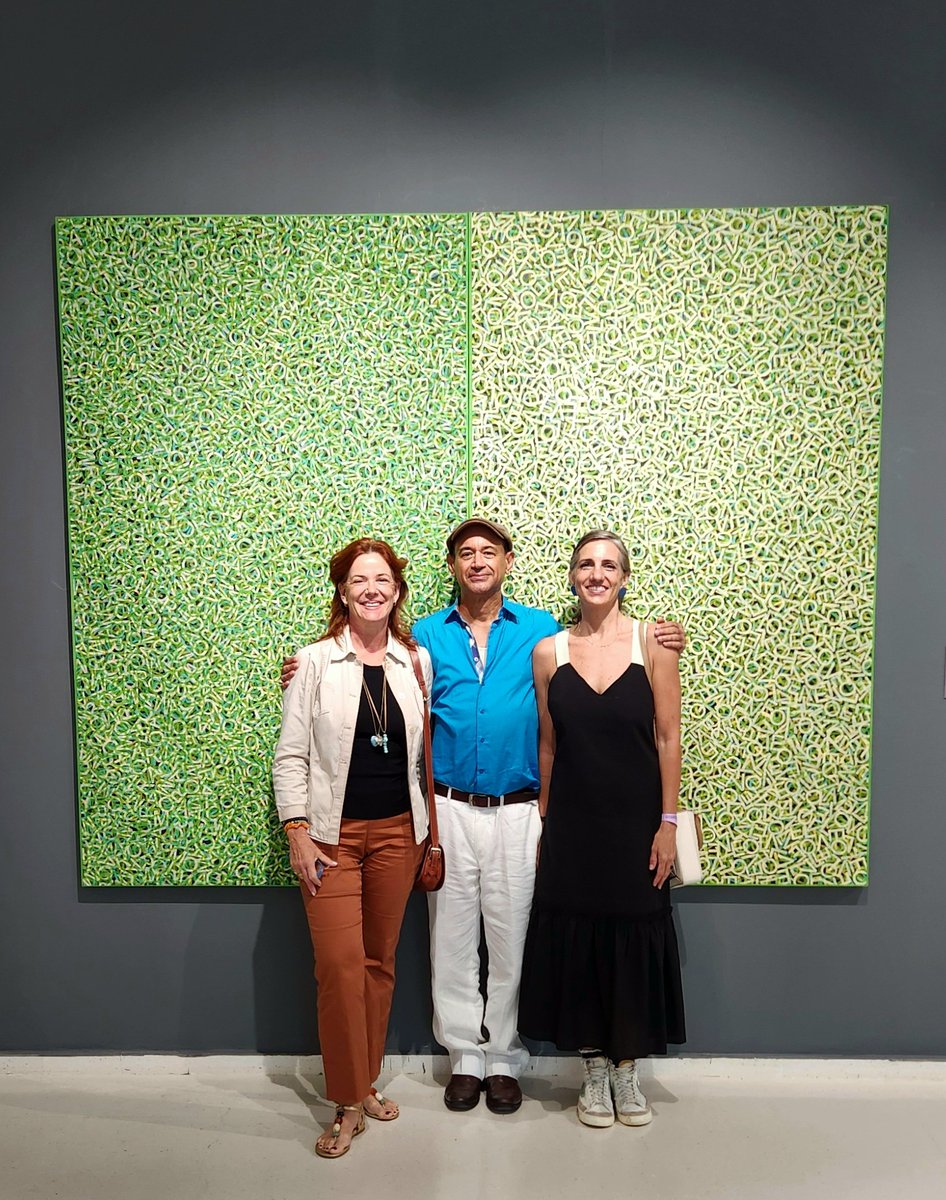 With two incredible female artists at our Modern Art Museum!
#artistsontwitter #photo #enriquilloamiama