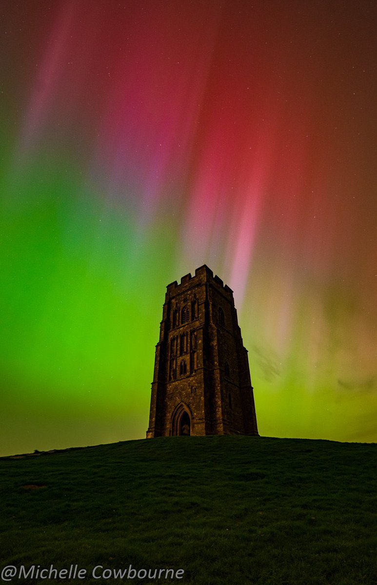 Matt_Pinner's tweet photo. The strongest aurora in 20 years! ✨ https://t.co/qmqqZCpo3i