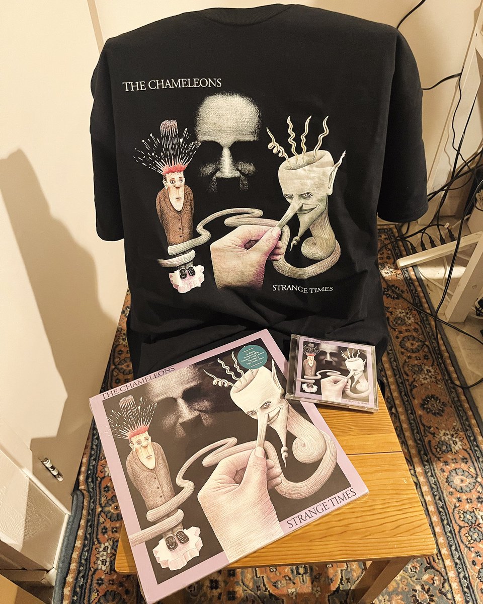 Mike Bell (@mrbell_23) on Twitter photo Repackaged, remastered reissue of the <a href="/ChameleonsBand/">The Chameleons</a>’s masterpiece Strange Times (Sept. 1986).
A mind blower.
Life changer.
T-shirt, CD and 3-LP coloured vinyl.
To be performed live in full June 6 at @hawthornetheatrepdx in Portland.
Let’s change this life, blow this mind again. Repackaged, remastered reissue of the <a href="/ChameleonsBand/">The Chameleons</a>’s masterpiece Strange Times (Sept. 1986).
A mind blower.
Life changer.
T-shirt, CD and 3-LP coloured vinyl.
To be performed live in full June 6 at @hawthornetheatrepdx in Portland.
Let’s change this life, blow this mind again.