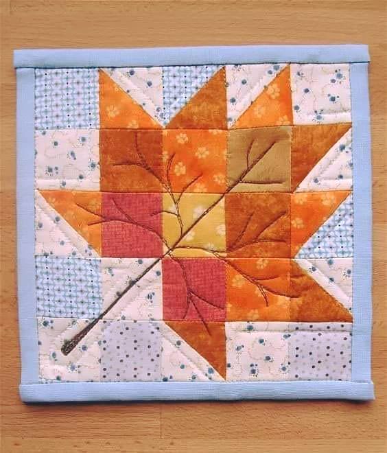 How to Make the Falling Leaves Quilt Block
quilt.today/2021/04/how-to… 

#Quilting #Sewing #Quilt #Pattern