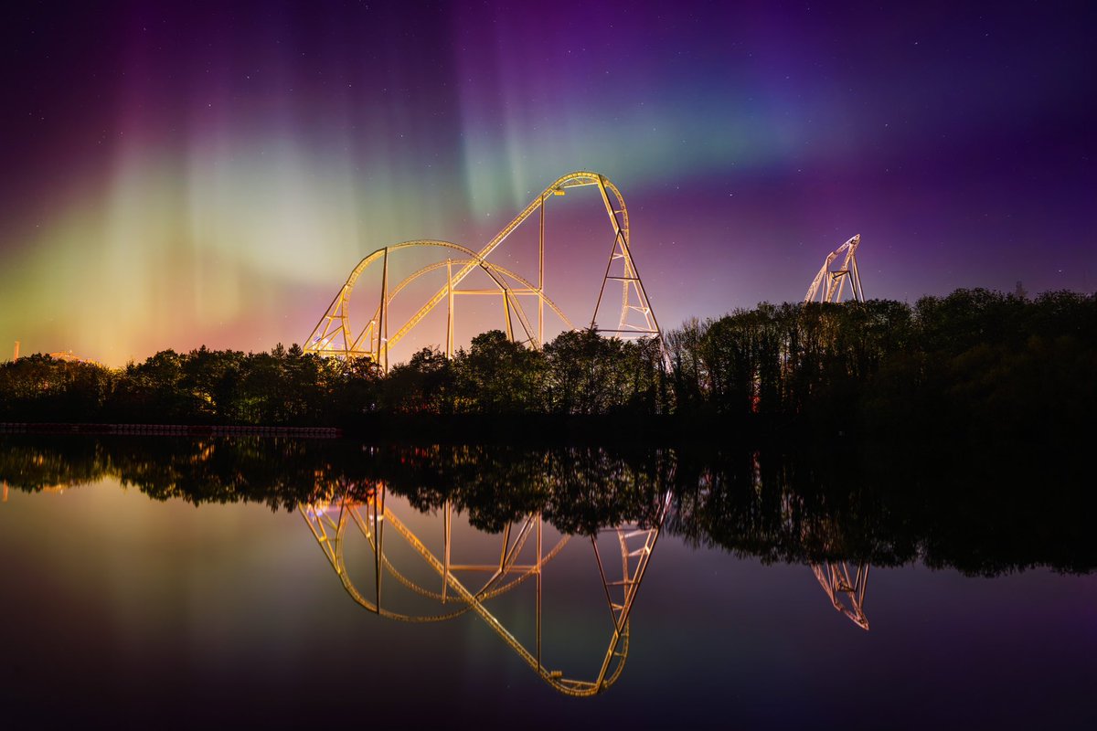 Hyperia in the aurora ✨

Truly a once in a lifetime shot, one of my favourite Thorpe Park photos I’ve ever taken!
