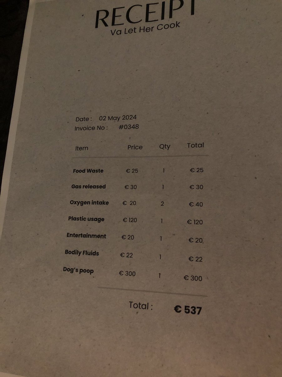 DMUPerfArts's tweet image. Last week the 3rd yrs performed their responses to being Artists in Residence in Malta. Installations, strange dates, outdoor beasts, corridors and doorways