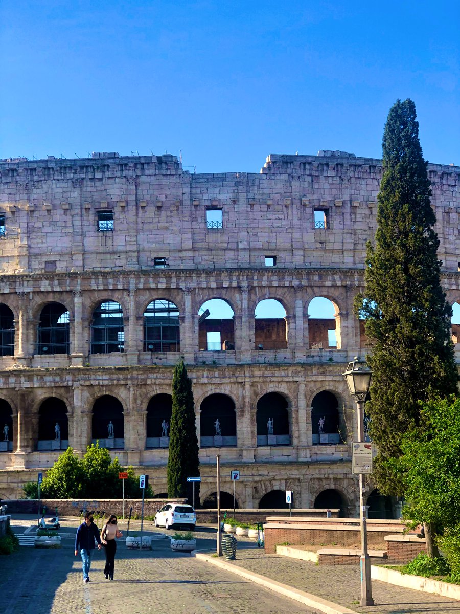 Sabato Sempre uguale, sempre diverso come il Colosseo #Roma