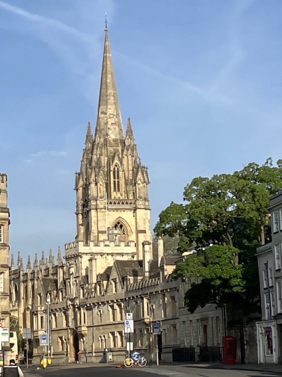 Wonderful morning in Oxford! Have a good weekend.