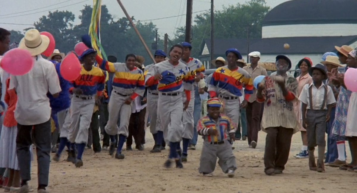 Film:#TheBingoLongTravelingAllStarsandMotorKings Director:#JohnBadham Cast:#BillyDeeWilliams #JamesEarljones A star of Negro League Baseball, Bingo Long, leaves his team and convinces other stars of the league to join him as free agent players touring the towns of the Midwes