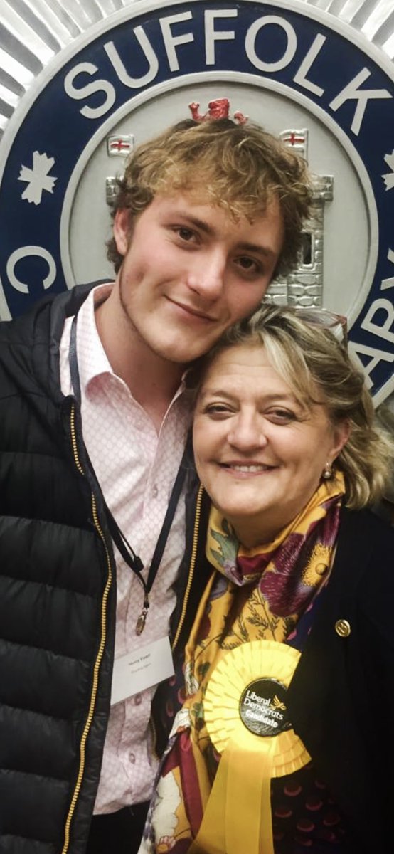 🔶 In 2019 my youngest helped in my first General Election campaign. New to voting he gave his time & energy to #SuffolkCoastal 
TODAY he’s announced he’s joining @LibDems 
He’s joining @GreenLibDems 
He’s joining because he promotes liberal values. 
Young, vibrant & bothered! 🔶