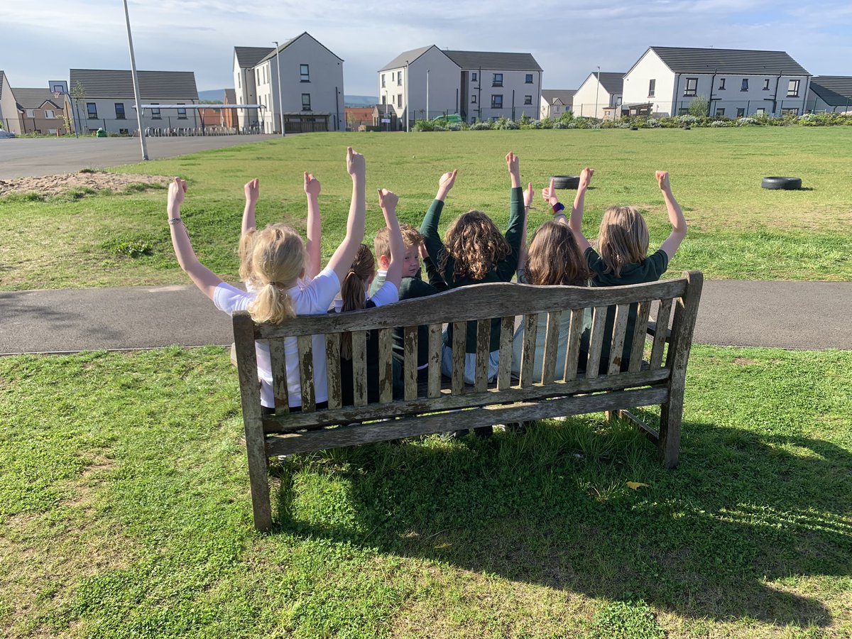 Our LMPs (Letham Members of Parliament) chose the paint they’re going to use on our new friendship bench - yet to be named. Let’s hope we keep this beautiful weather for our painting session…🤞☀️#Article12
