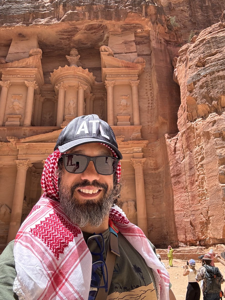 Petra 🇯🇴 was on my list of places to visit for a longtime. Happy I managed to make it 🙏
