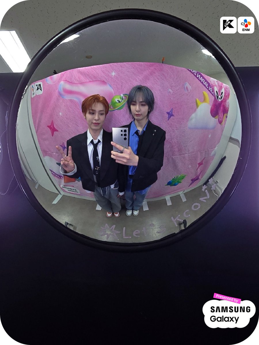 kconjapan's tweet photo. [#KCONJAPAN2024]

📸 #EPEX MIRROR SELFIE 
📍 MAY 11 (SAT)

🪞,🪞, who is the best in the world? 
- YOU!!!!!
🪞、🪞、この世で一番美しいのは誰？
‐あなた!!

🎈2024.05.10.-05.12
✨Let's #KCON! https://t.co/XDa1nNvAuC