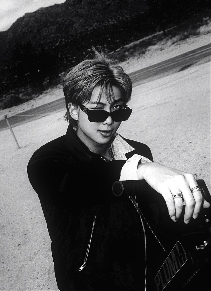 BTSONASIA7's tweet image. Indonesia 🇮🇩 is currently the top country to contribute the most for #RM on "Global digital Artist Ranking" Chart.💜🔥