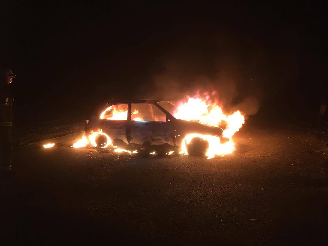 Disappointment in Barnsley as what was first thought to be Northern Lights, turns out to be Vauxhall Nova on fire.