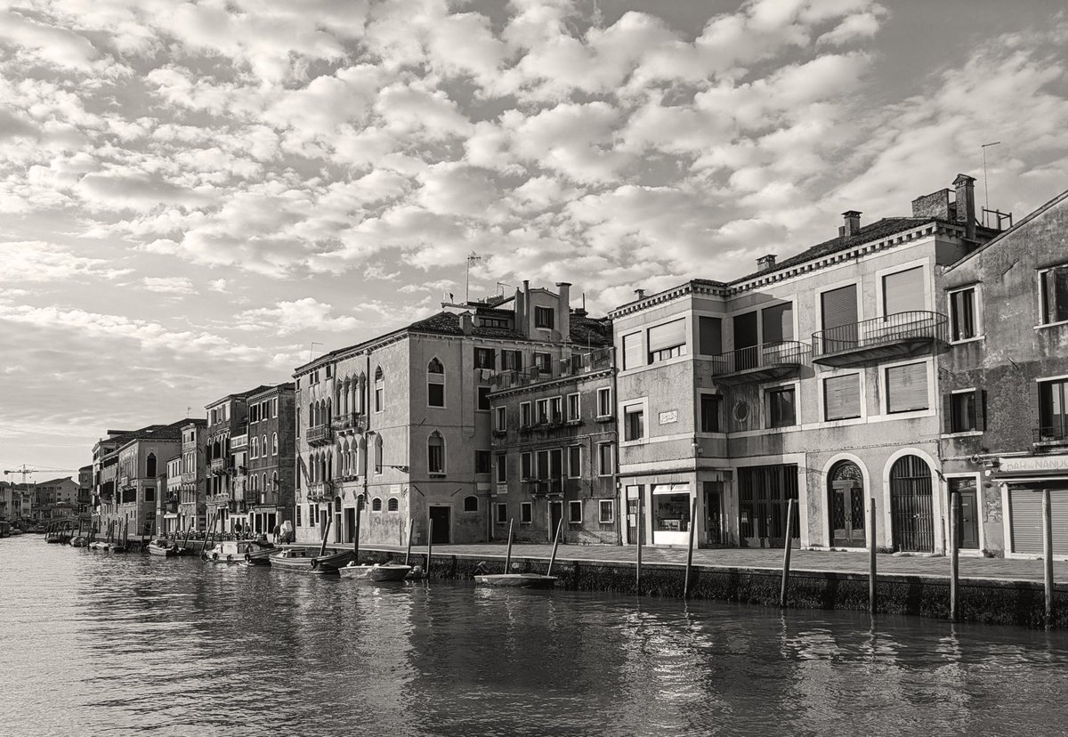 Cannaregio Morn

#Venezia #Venice #Italia
