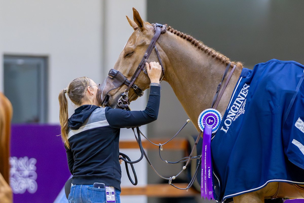 POV: That feeling when you have finally made it to Saturday and can hit snooze as many times as you want! 🙌💤

Us too, King Edward! 👑

📸 ©FEI/ Benjamin Clark

#HappyWeekend #SaturdaySnooze #Riyadh2024 #Longines #FEIJumping #FEIJumpingWorldCup @Longines @LonginesEq