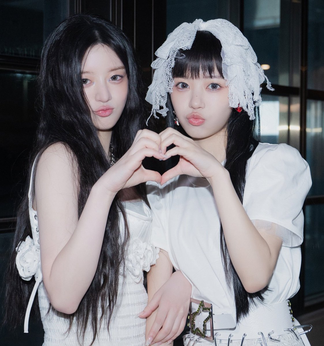 <a href="/minjunity/">🥕</a> happy birthday to my dearest luv-dub, minju-ya! <3
i wish you all the happiness in this world and remember that i'll always stand here beside you, let's walk on flower path only 🎀💞💖💝💕💓💗

VOCAL FAIRY MINJU DAY
#찬란하게_빛날_민주의_스물하나
#LuckyBunny_MINJU_DAY