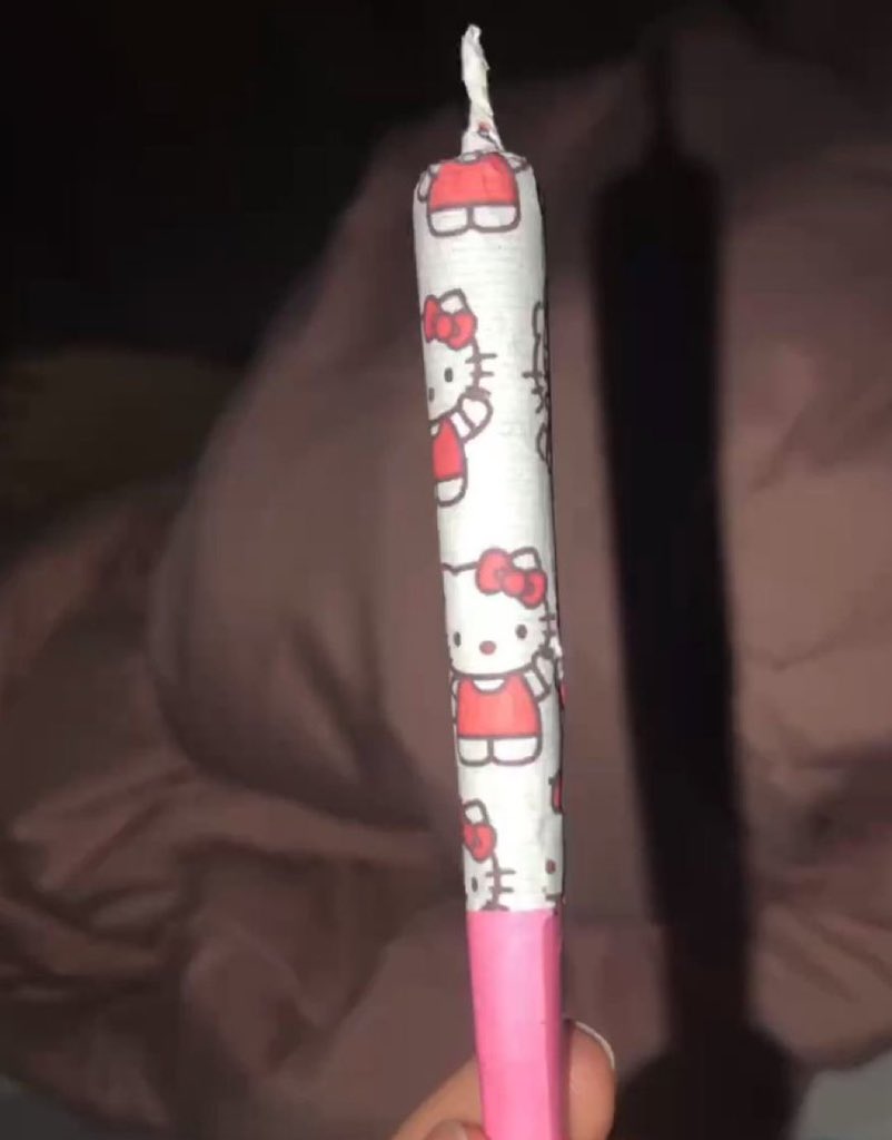 invis4yo's tweet image. work is done, time 2 get high