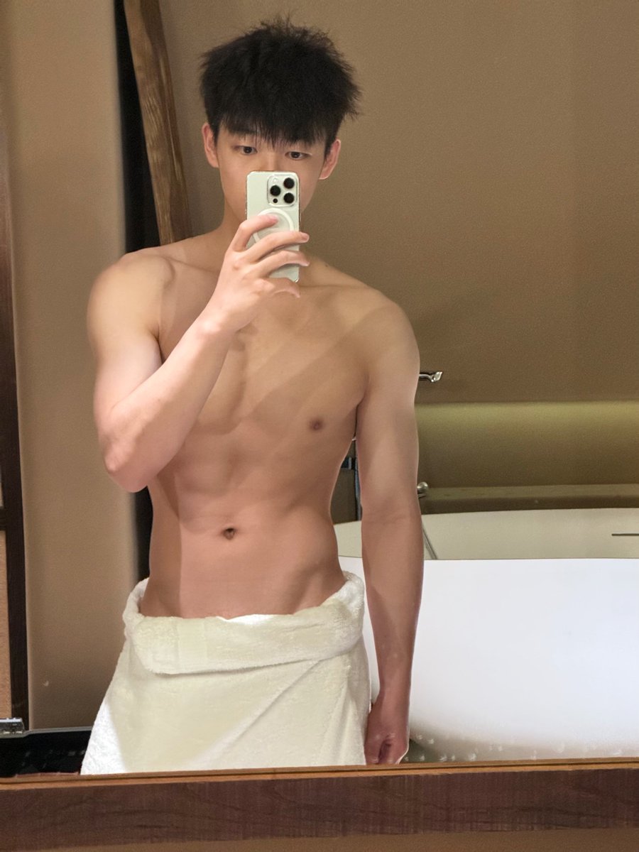 又要弟弟小，还要弟弟大😮‍💨😮‍💨