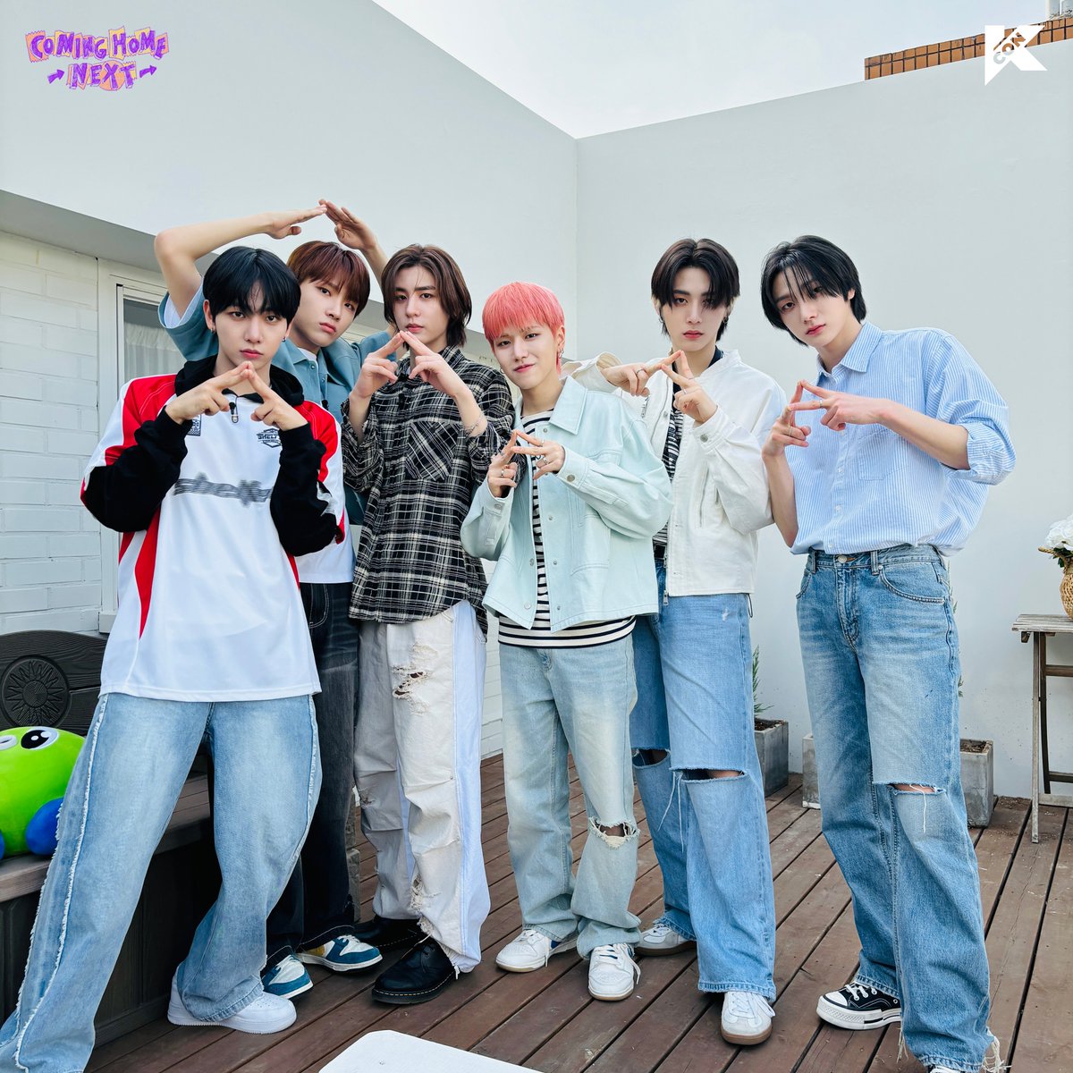 [#COMINGHOMENEXT] 

👀 EP.4 미공개 포토 미리보기

성태Z네 홈파티 시작!
크게 시작, 빵빠레 불면서 시작🥳🎉

더 많은 현장 포토는
[YouTube KCON official] 채널 
커뮤니티에서 확인해보세요🔽 

🔗 bit.ly/4bw3DGe

#KCON #KCONOriginal #COMINGHOMENEXT #BOYNEXTDOOR #BND