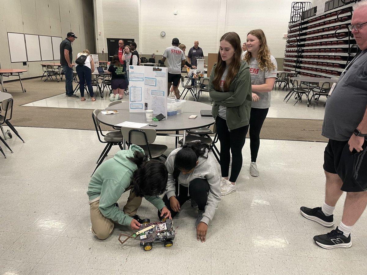 Unit5Supt tweet media