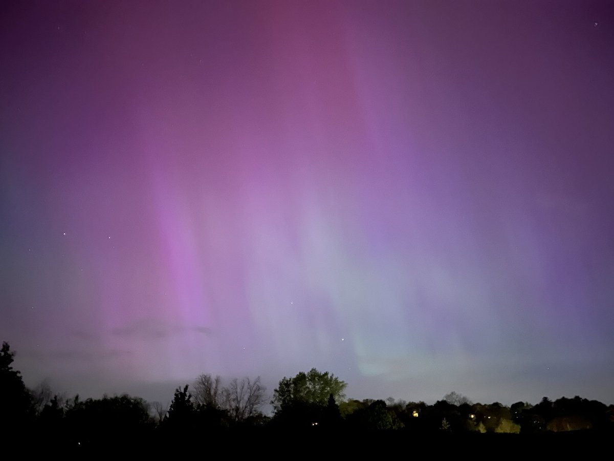 ChrisJones13's tweet image. From my backyard in Waltham @ericfisher @CityofWaltham