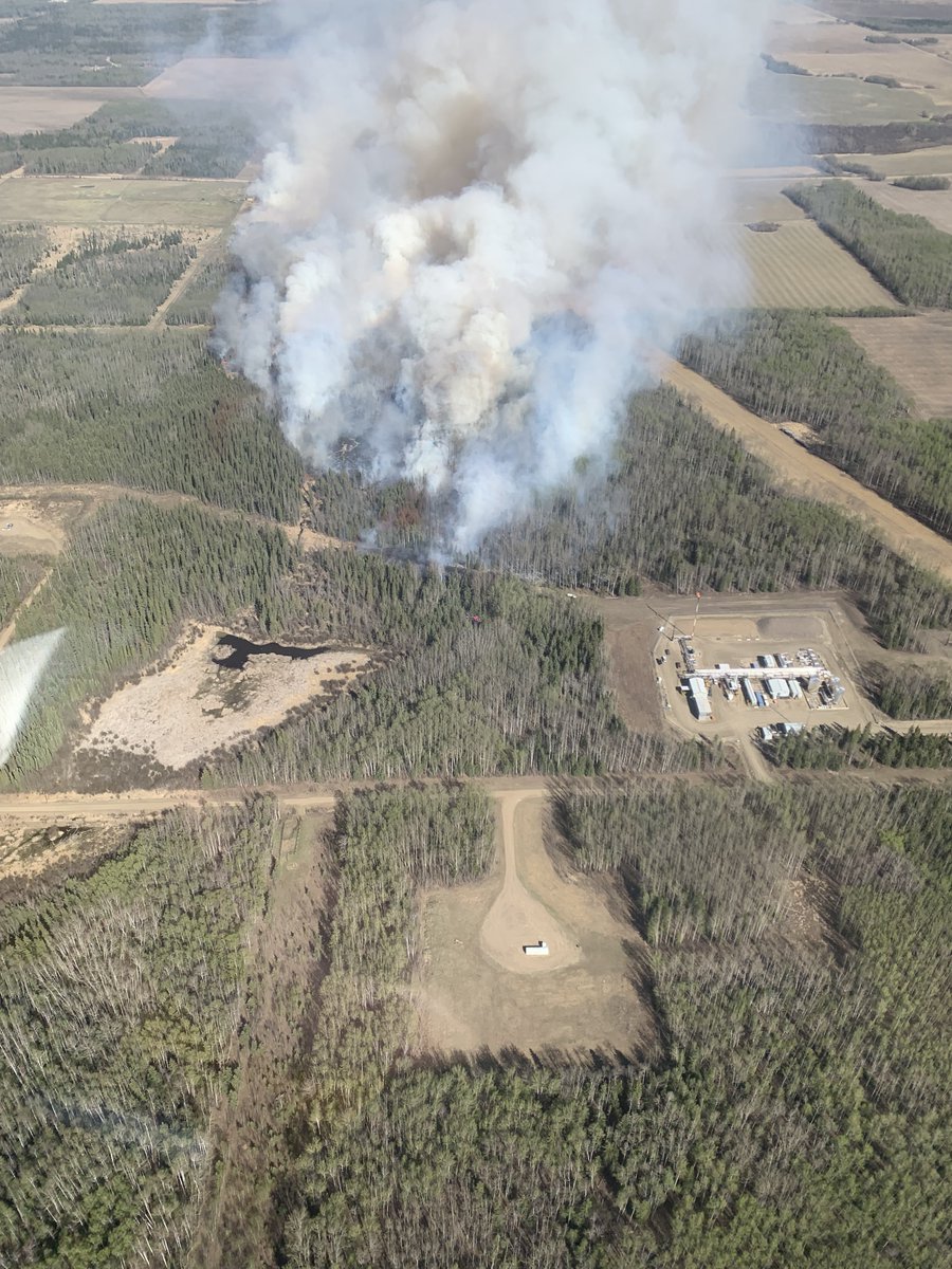 GWF029 is an out of control wildfire located 13 km northwest of Valhalla Centre. Crews from the County of Grande Prairie and Alberta Wildfire are responding to this 90ha fire. visit srd.web.alberta.ca/grande-prairie… for more info
