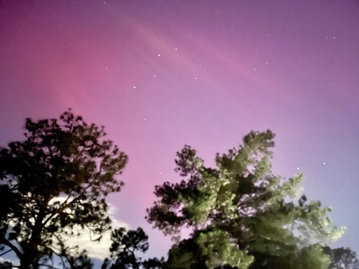 JLDundr's tweet photo. @NWSSWPC Columbia, SC 😍 https://t.co/bkLHFjQaTy