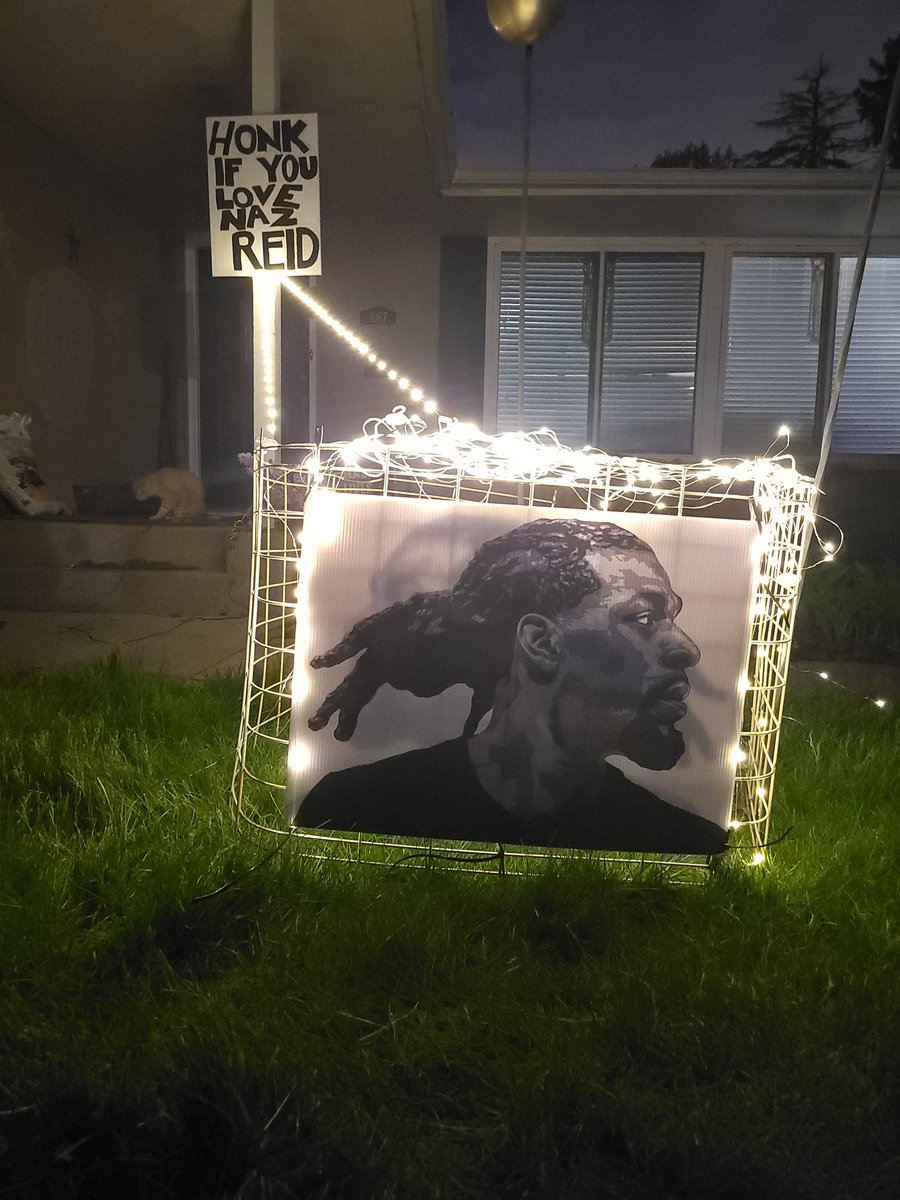 Naz Reid.
#honkifyoulovenazreid #raisedbywolves #parkwaypizzaNE