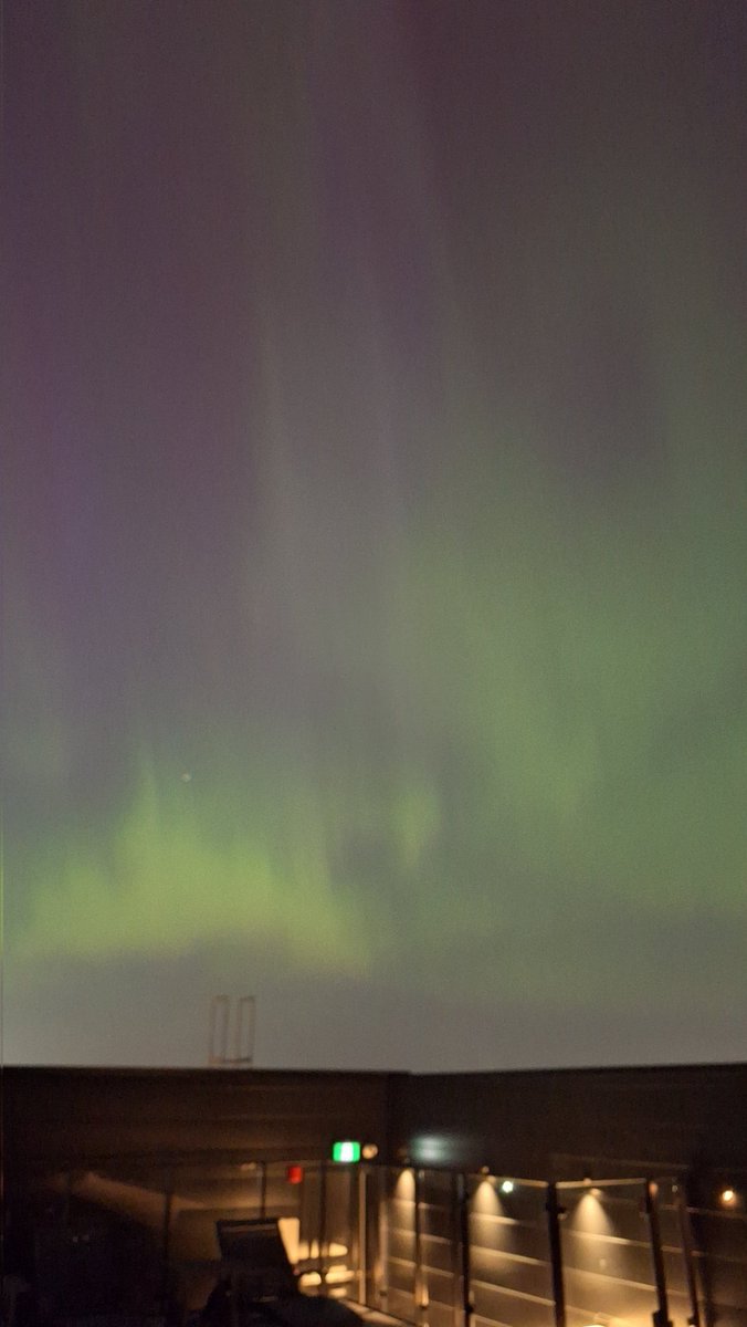 _SpaceFenix_'s tweet image. AURORA IS GORGEOUS YESSIR
