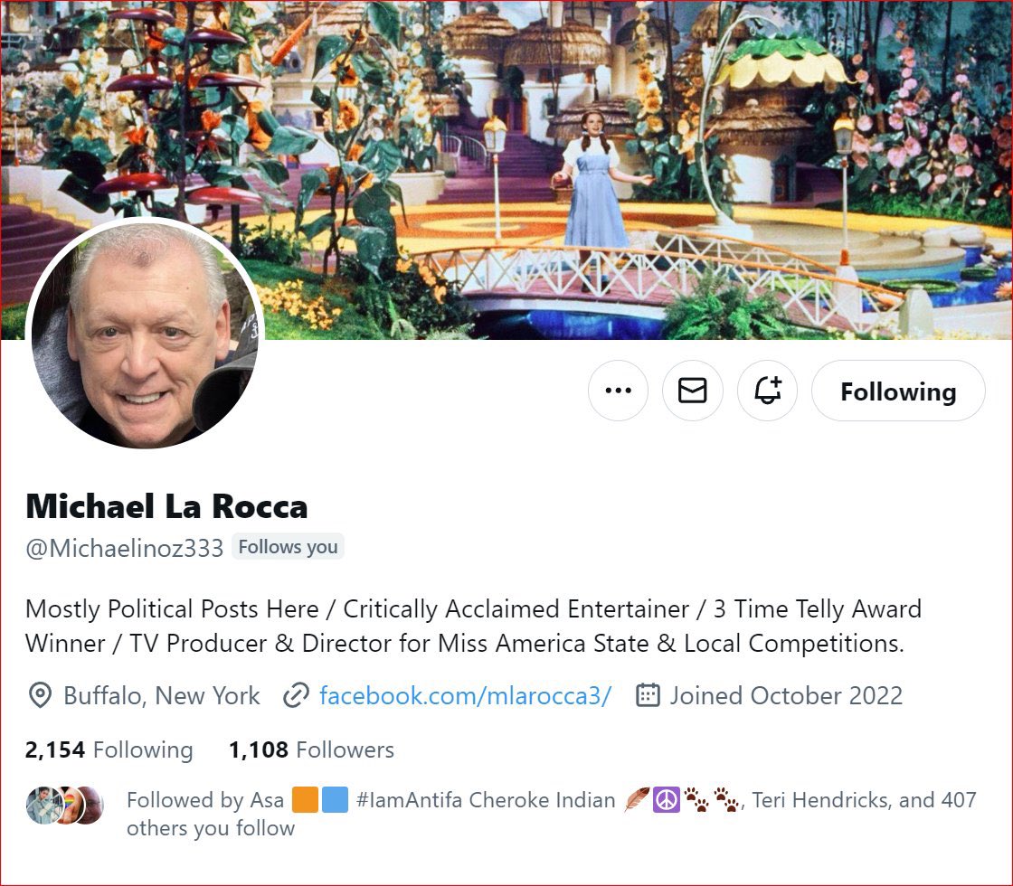 Please join the Flight Crew and Captain Tony @TonyHQ1985 in congratulating Michael La Rocca. @Michaelinoz333 He has hit 1K followers and kept on going. Congratulations Michael. Here’s your certificate 💙✈️💙