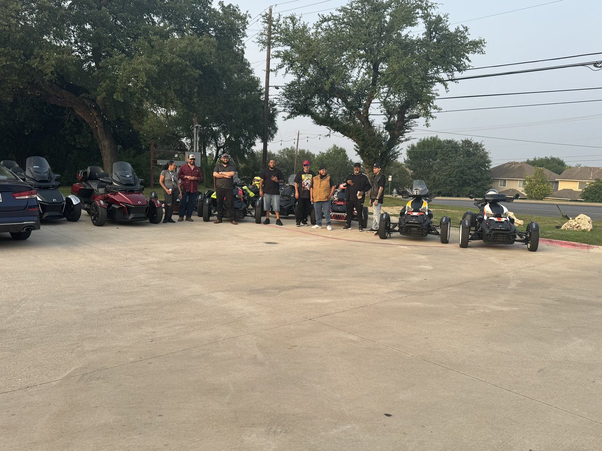 bryanj512's tweet photo. This is just a start #RollinOn3Atx #CanAm #ryker #Spyda #slingshot #sea2sky https://t.co/uKlpH8lm8a