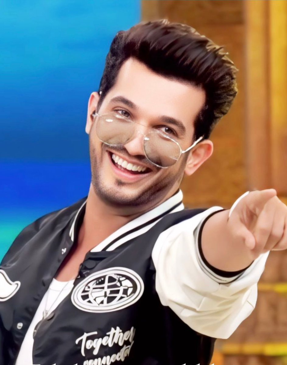 Love and laughter are my constants. Take a look at this happy picture of Actor Arjun Bijlani #lovelaughterandhappilyeverafter . . . . #arjunbijlani❤️ #arjunbijlanifans #talkingbling