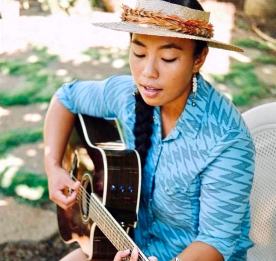 Lulus_Waikiki's tweet image. Happy Aloha Friday. We have #uluuu_y performing live tonight from 7 pm - 10 pm. Then tomorrow enjoy live music with #freddyleone from 7 pm - 10 pm. We look forward to hosting you all this weekend. See you soon! #Aloha 🌴🌊⚡️🎸✨