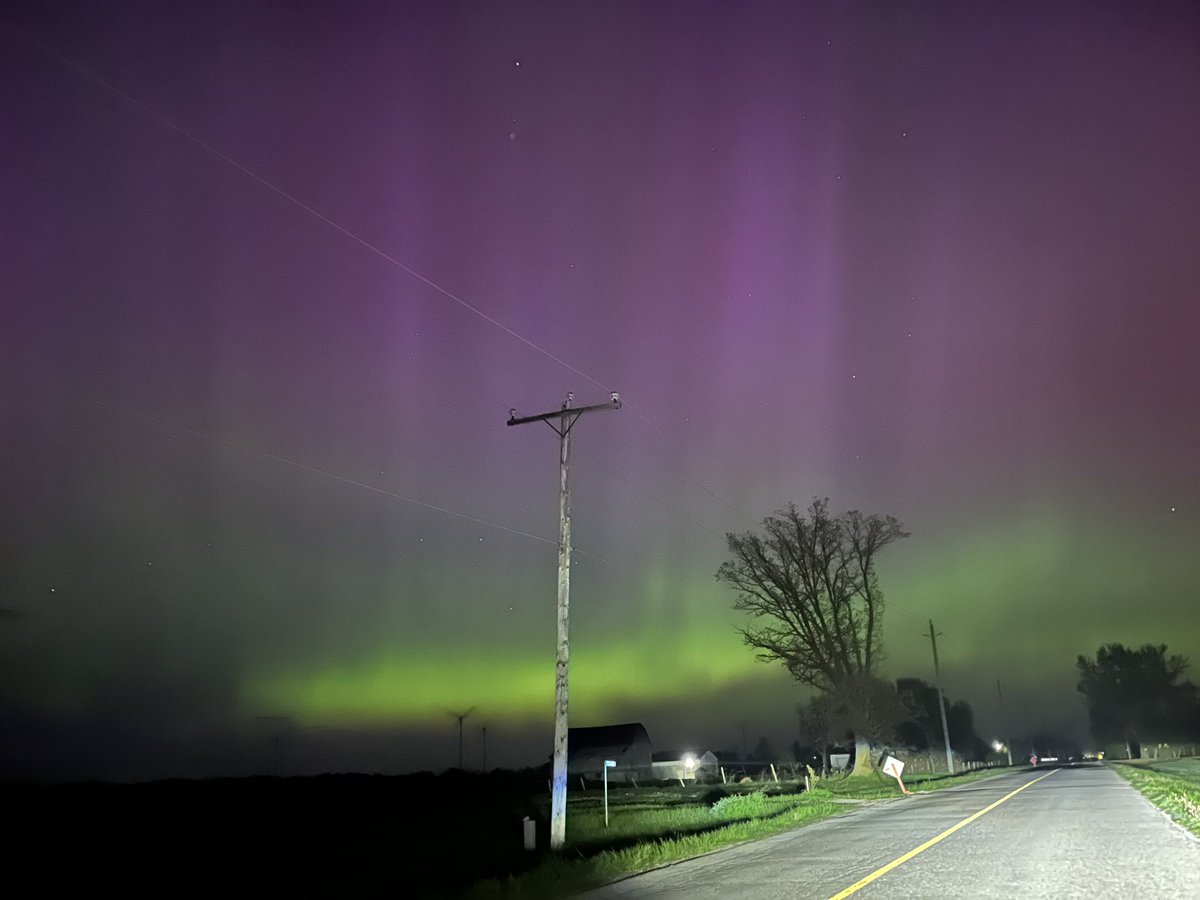 CharlyGullons's tweet photo. @IWeatherON Grand Bend, ON 💫 https://t.co/HD7zNDUSPN