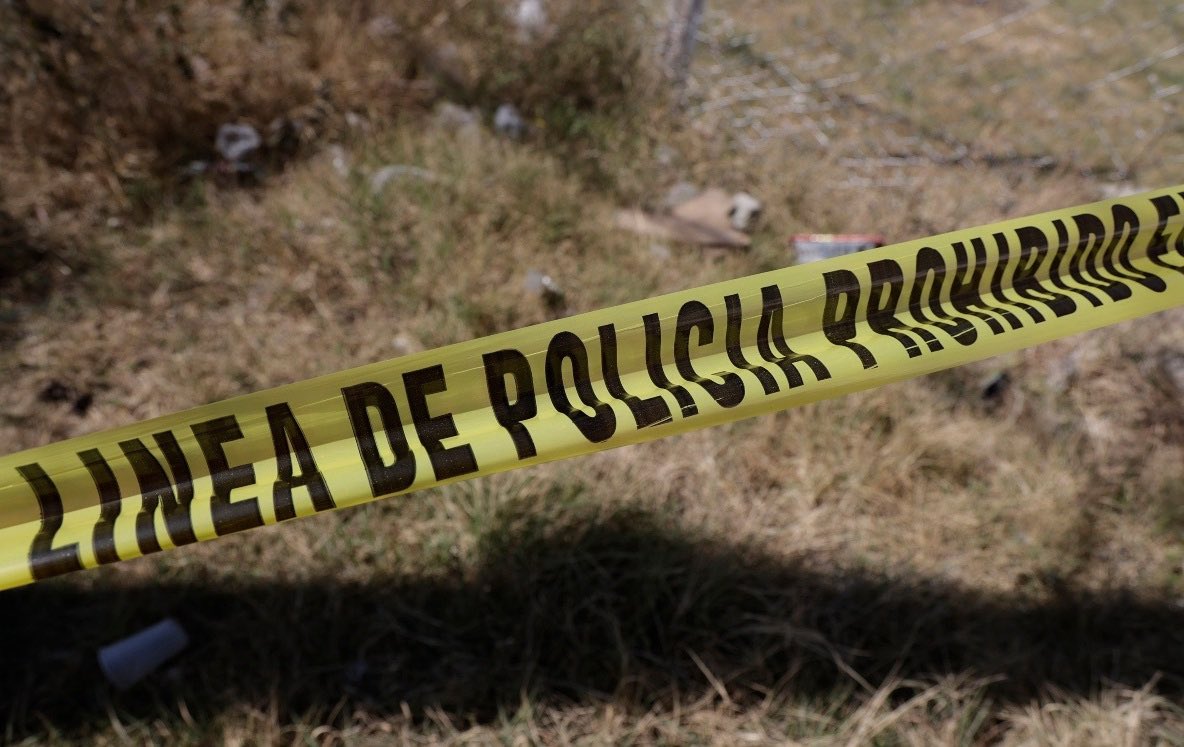 Tres mujeres muertas deja ataque a balazos en pleno festejo del 10 de mayo en #Ixtapaluca ¿y ⁦@delfinagomeza⁩ ? milenio.com/policia/tirote…