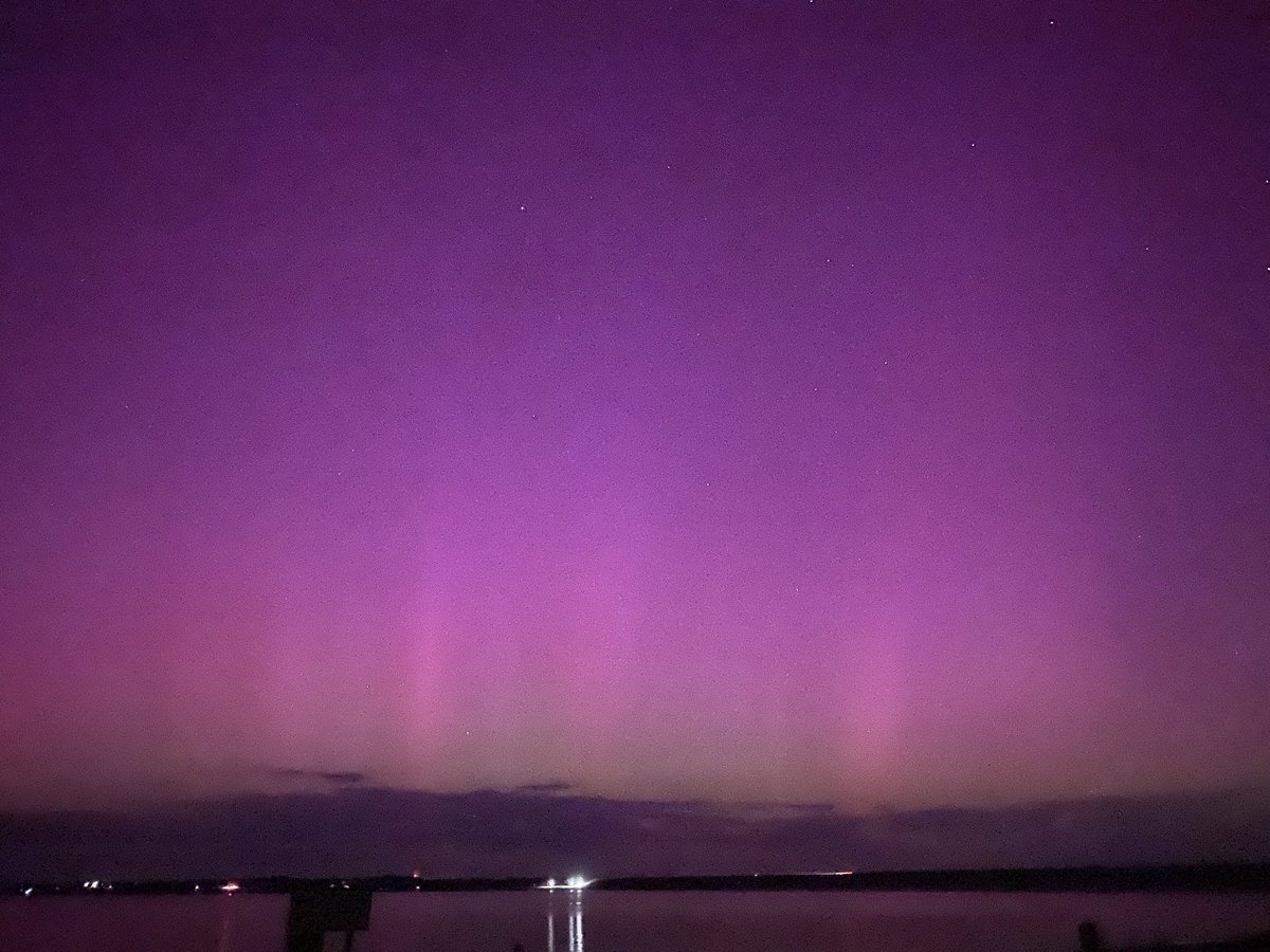 ksfireguy's tweet photo. KS #aurora https://t.co/vKSR9KERFU