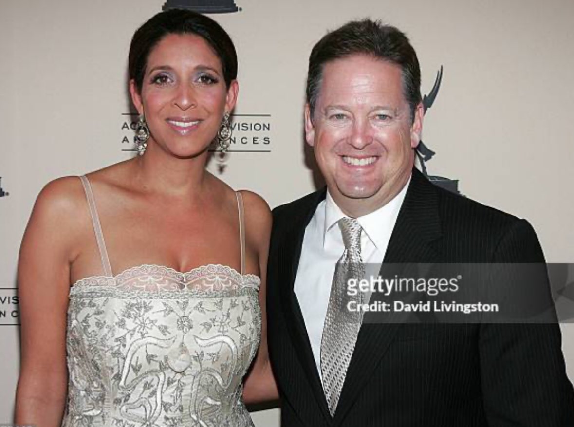 😢 Sad to hear of the passing of my colleague in local news #SamRubin. What most will not know is Sam used to work at Fox 11 back in the 1990s, when I started. 

To @KTLA & family sending 🙏condolences.

📷2009 LA Emmys