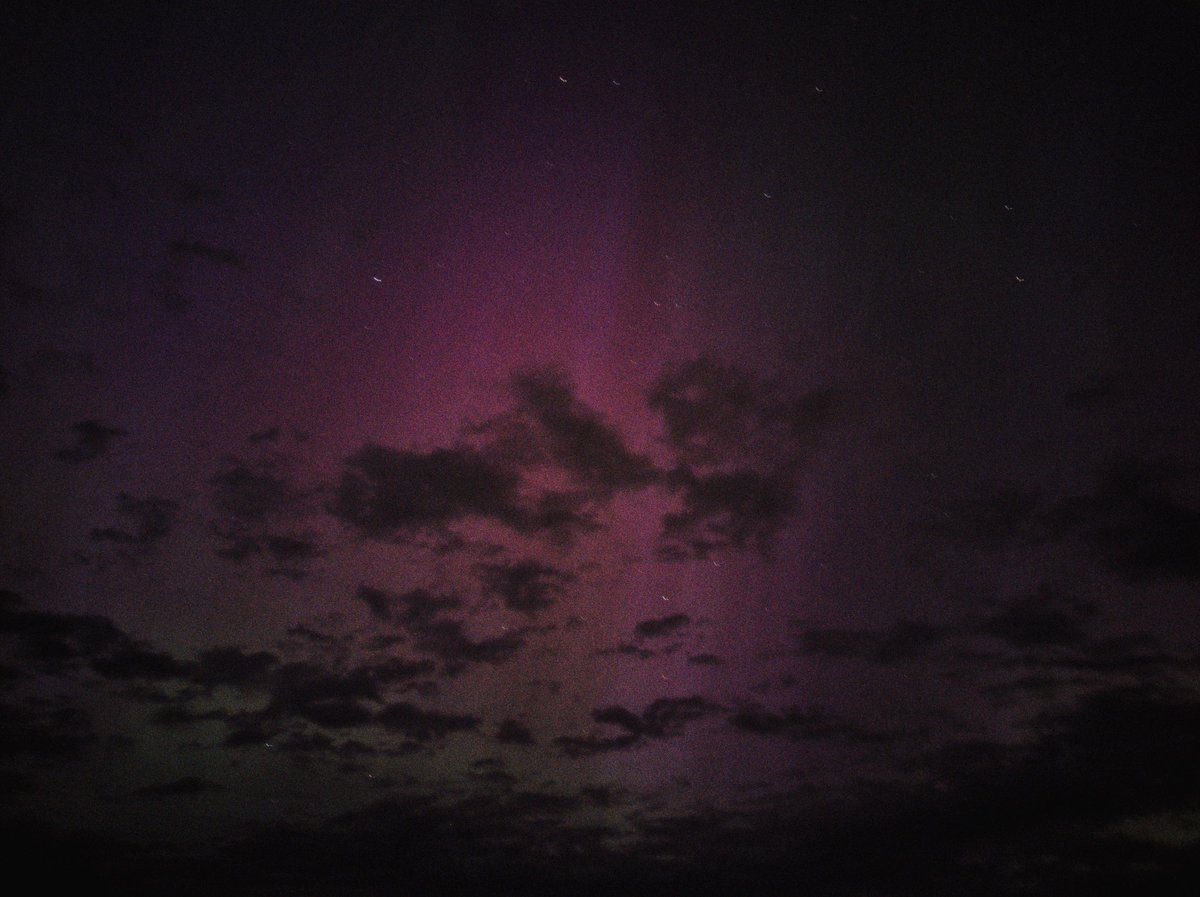 I've been up since 230am. Worked a full day starting at 6am. I was in bed. I got back up. No regrets. Shot on my phone. Clouds are really rolling in now. . . #northernlights #aurora #cheboygan #citybeach #gordonturnerpark #northeastmichigan #michiganphotographer